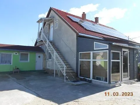 Bei Hanna Enying